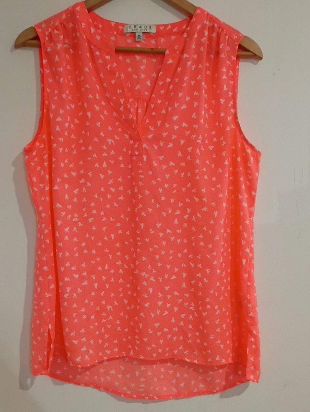 Chaus Neon Coral Pink Sleeveless V-Neck Print Camisole